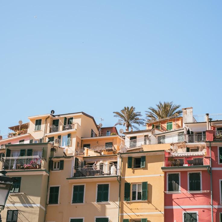 Outdoor terrace seating suitable for families in London